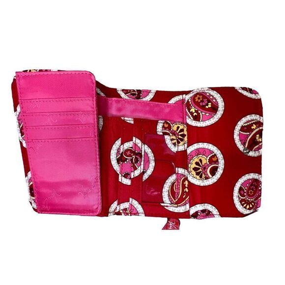 Vera‎ Bradley Rosie Posies Euro Wallet Quilted Red Pink Paisley Print - Picture 3 of 7